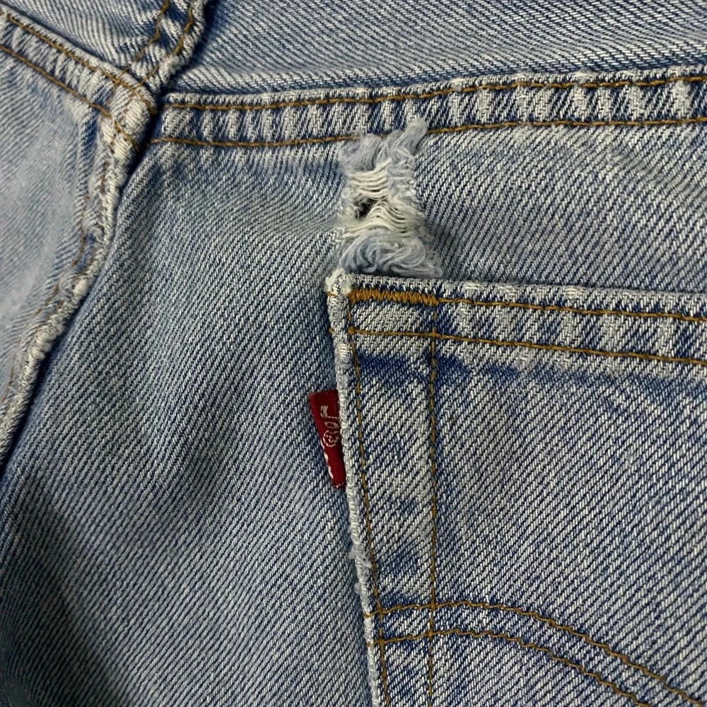 Vintage Levis 501 Jeans Mens FITS Men 33x30 Denim Button Fly Distressed Made USA